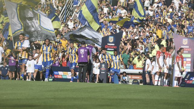 Juan Sebastián Verón defendió la postura de su club en redes sociales.
