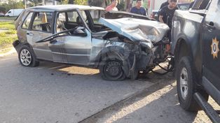 Chocaron, escaparon y dejaron abandonada a su acompañante