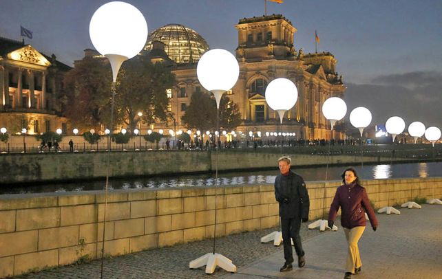 La caída del Muro de Berlín, un golpe de suerte increíble que nadie esperó