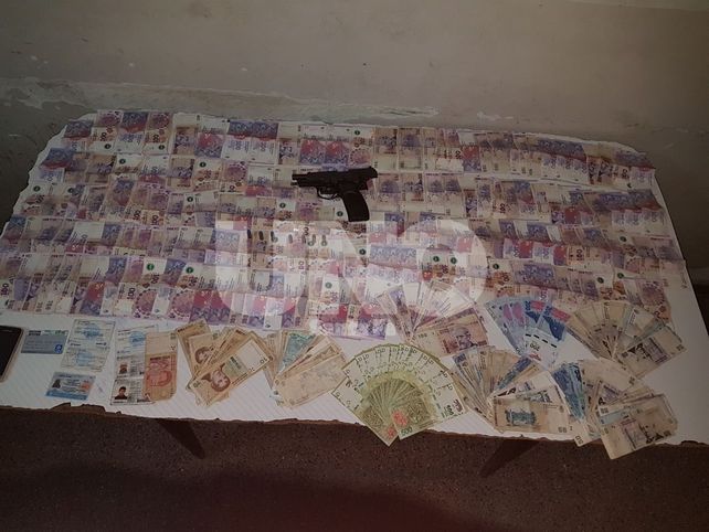 Venganza: cayeron cinco integrantes de una banda criminal con tres armas de guerra y dinero