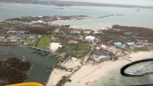 Bahamas enfrentó ayer a la tormenta Humberto