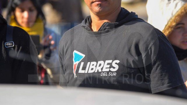 Libres del Sur se manifestó en dos supermercados de Paraná para reclamar contra la inflación. Denunciaron la falta de mercadería para comedores y merenderos.