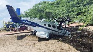 Una avioneta despistó en Santa Marta, Colombia, y mató a niño de dos años que se encontraba en una playa