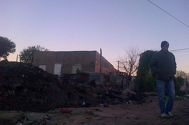 Aquí estaban sentados los chicos quemados tras descarga eléctrica./ Gentileza @Veroensinas