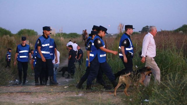 Bomberos Zapadores recorren pozos de San Benito y Paran&aacute;