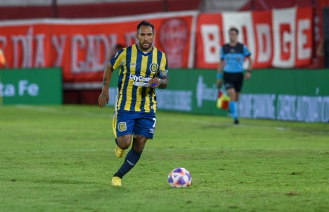 Montoya se erigió en una valiosa pieza cuando Tevez era el DT y ahora Russo también lo tiene en cuenta como doble cinco de Central.