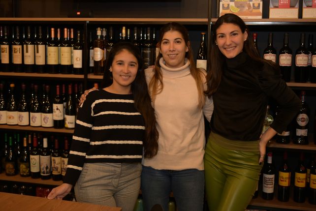 Celeste Gomez, Lara Pendino y Noelia Bergero.