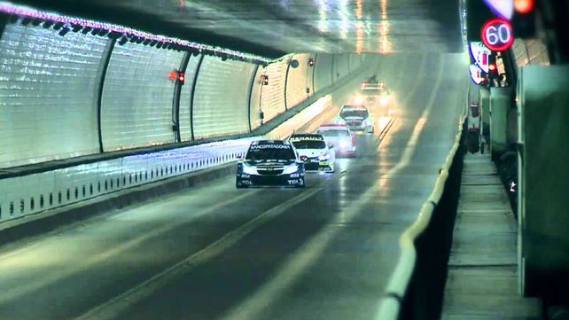 Se llevará a cabo la 2ª edición del Cruce del Túnel Subfluvial, entre Santa Fe y Paraná Se llevará a cabo la 2ª edición del Cruce del Túnel Subfluvial, entre Santa Fe y Paraná