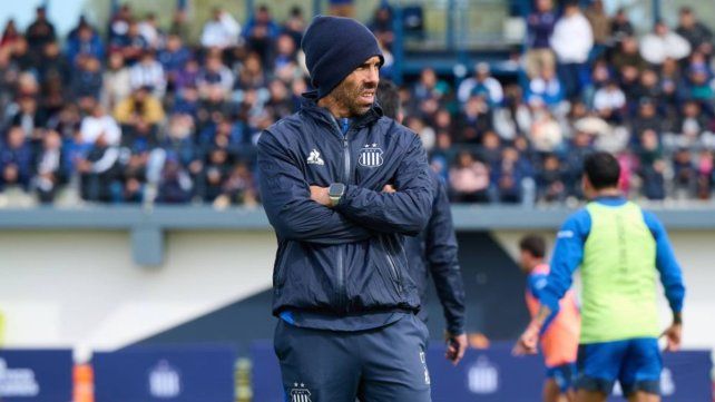 Talleres ajusta detalles con público y algunas dudas físicas antes de visitar a Unión