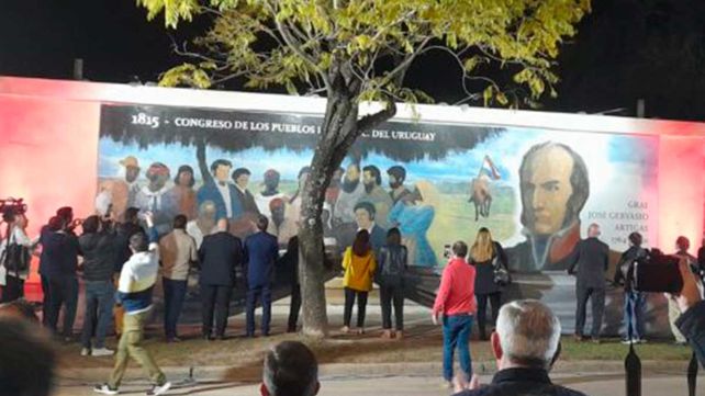 Un nuevo mural en homenaje al Federalismo fue inaugurado en Concepción del Uruguay.