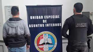 El calvario del hombre prendido fuego por policías que lo incriminaron con una causa armada