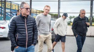 Ariel Holan recorrió el predio de Arroyo Seco junto a Federico Lussenhoff, secretario técnico del Canalla.