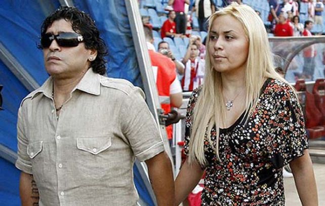 Ojeda lo acompaña en la foto: la pareja no duró.