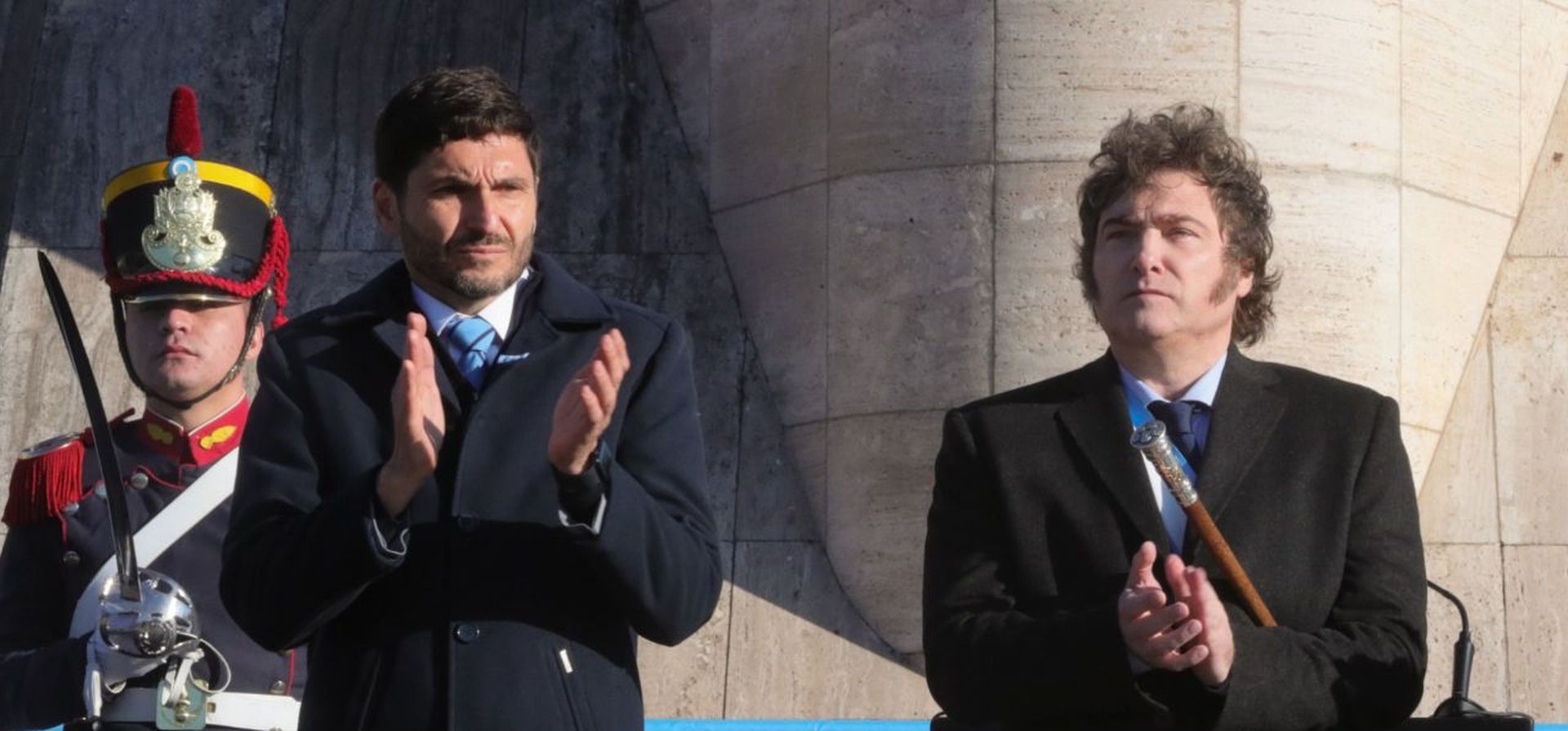 Milei, Pullaro y el arte de barajar y dar de nuevo en un año bisagra