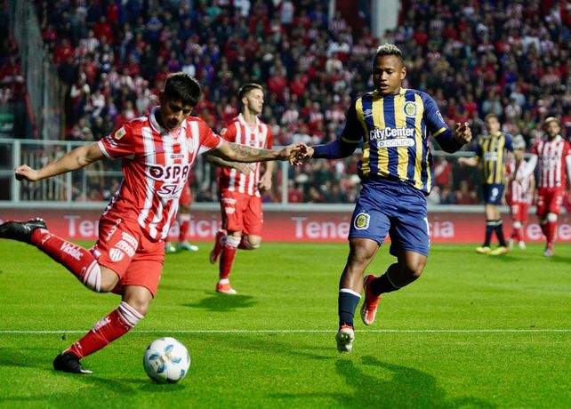 Central no la pudo meter ni de penal y cayó 1 a 0 ante Unión en Santa Fe
