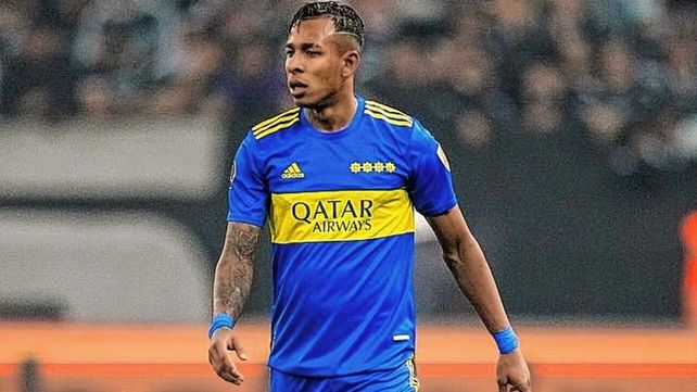 Sebastián Villa se lesionó en su rodilla y deberá ser operado.&nbsp;