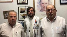 Víctor Lupo, del Movimiento Social del Deporte, el padre Pepe Di Paola, y Jorge Benedetti, de Generación Francisco. Víctor Lupo, del Movimiento Social del Deporte, el padre Pepe Di Paola, y Jorge Benedetti, de Generación Francisco.