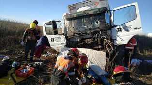 Apedrearon a un camionero que intentó eludir un piquete por la falta de gasoil y le provocaron la muerte