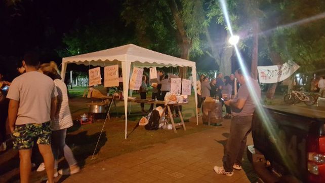 Familiares y compañeros de Micaela García aúnan esfuerzos para lograr su aparición con vida