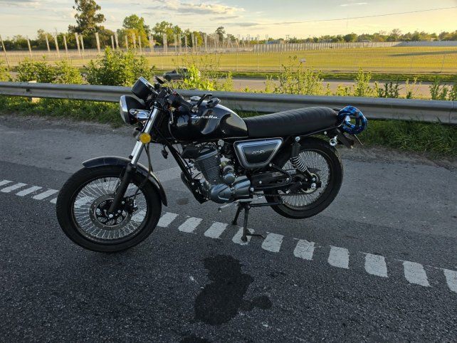 El segundo conductor manejaba una Zanella Ceccato de 150 cc.