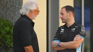 Oliver Oakes presentó su renuncia como jefe de equipo en Alpine y el italiano Flavio Briatore ahora será asesor y además asumirá su rol en la estructura.