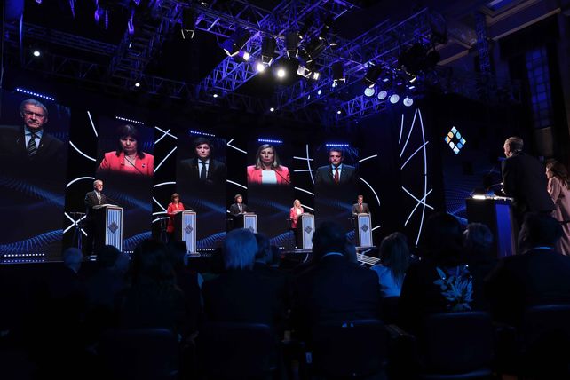 Candidatos. El segundo debate presidencial no arrojó un ganador claro y todo se decide el 22 de octubre.