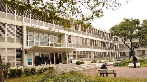 Paraná: declararon culpables a policías acusados de violar a dos adolescentes