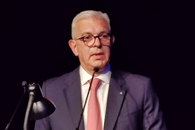 Julián Domínguez