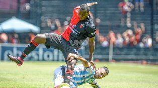 El volante de Colón Baldomero Perlaza tiene una oferta para jugar en Alianza Lima de Perú.