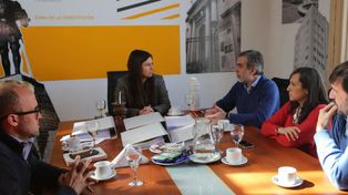 El municipio dice que debe $283 millones pero plantean dudas