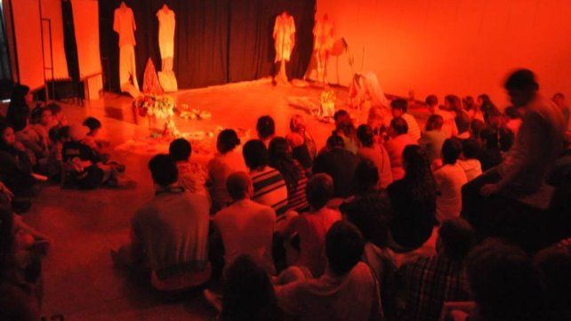 La Fiesta Popular de Teatro vuelve a Crespo: cultura, encuentro y escenario compartido