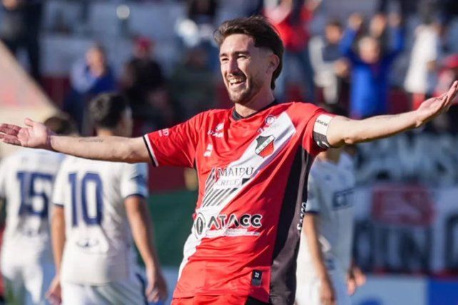 Colón no se baja del mercado y analiza el nombre de Marcelo Eggel