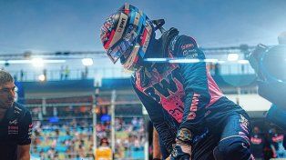 Colapinto largará desde el puesto 16 tras la descalificación de Sainz y Albon en Singapur