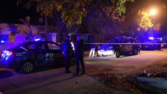Crimen en Santa Lucía: un hombre fue asesinado a balazos en su casa
