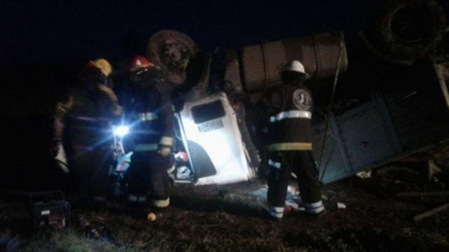 antes de amanecer. El siniestro ocurrió en el kilómetro 64 de la ruta.