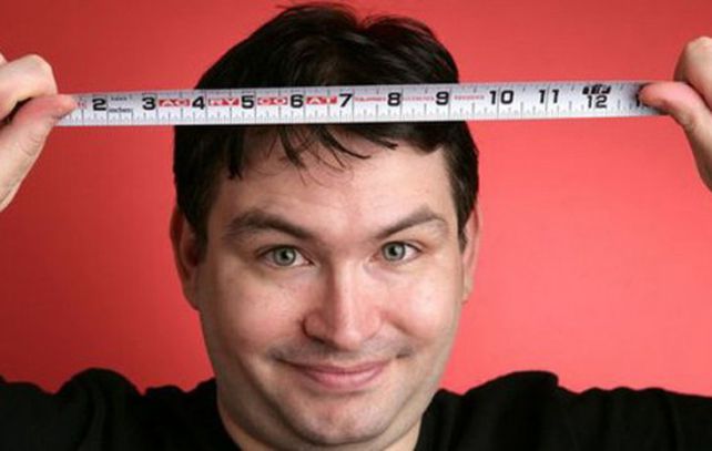 Jonah Falcon fue detenido en el aeropuerto de San Francisco.