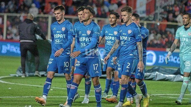 Para Mosqueira, Unión debió quedarse con los tres puntos