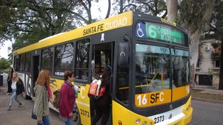 Sin precisar montos, Corral confirmó un incremento del boleto urbano