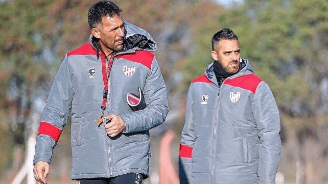 Dabove ya calentó en Instituto la previa del clásico