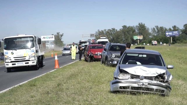 El choque múltiple sucedió en la autopista a Córdoba a la altura de Wilde