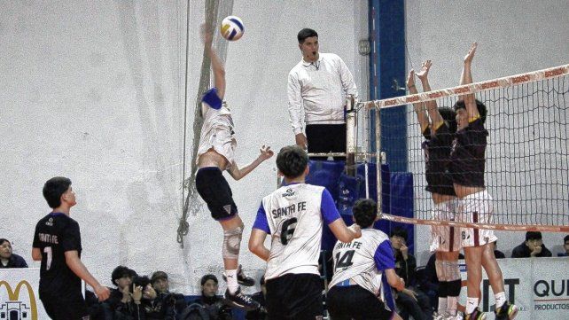 &nbsp;Los varones de Santa Fe eliminaron en semifinales al local Tucumán y son finalistas.