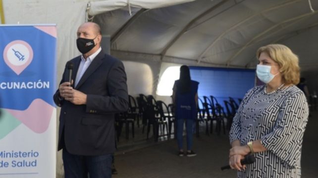 El gobernador y la ministra de Salud dijeron en conferencia de prensa que quieren continuar a todo ritmo con la vacunación y articular con el municipio.