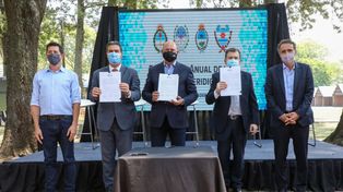 Hay acuerdo. Perotti, Zamora y Capitanich se reunieron con los ministros de Interior y de Obras Públicas .