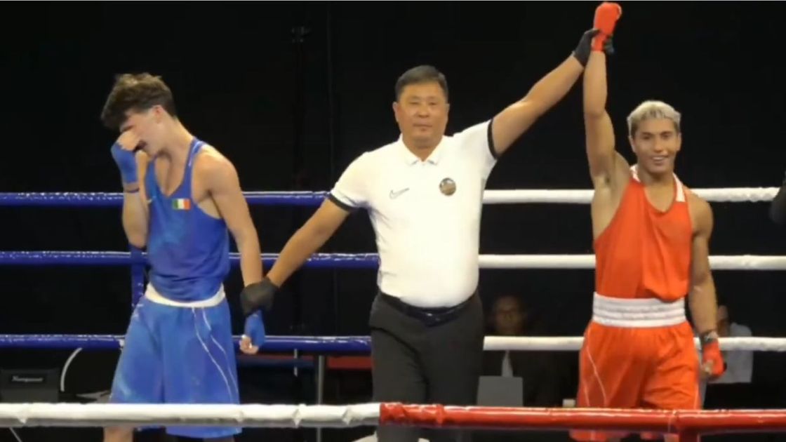 El santafesino Edgardo Nicolás Peralta se coronó campeón mundial juvenil de boxeo.