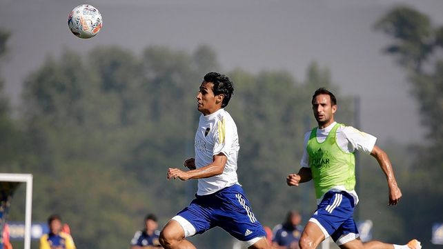 El DT Miguel Russo repite el mismo equipo en Boca para recibir a Sarmiento.