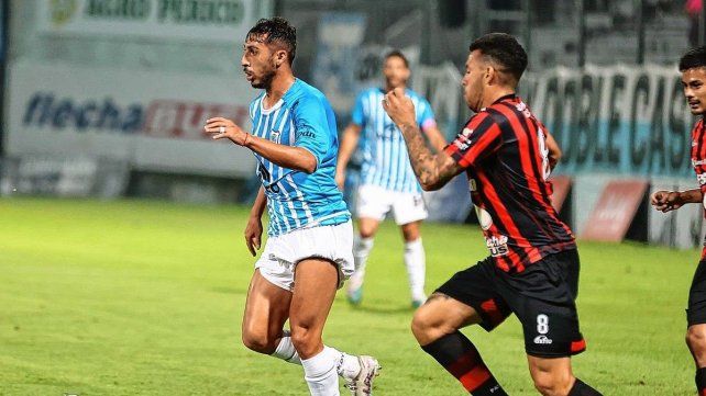 Patronato enfrenta a Gimnasia de Jujuy en el estadio 23 de agosto.