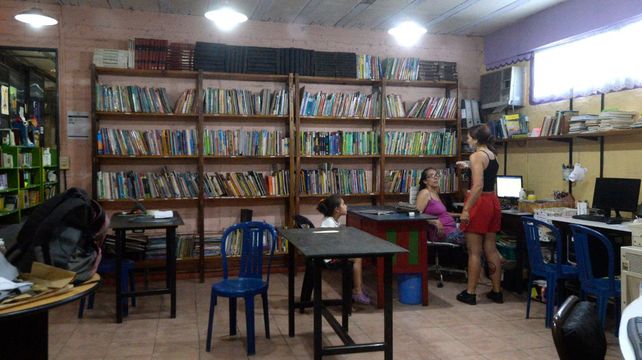 Una muestra en la Biblioteca Cachilo inspirada en un cuento de Graciela Montes