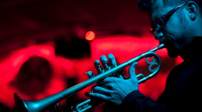 El destacado trompetista argentino Guillermo Calliero llega a Rosario para dar un show en formato cuarteto junto a músicos locales