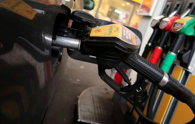 Gasoil: restricciones y precios que varían de $135 a $170 el litro en zona núcleo