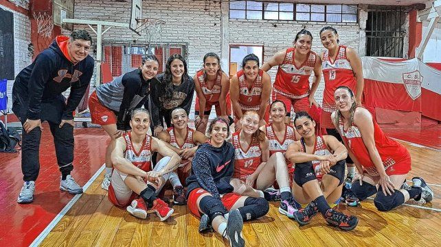 Santa Rosa le ganó a República del Oeste y recuperó la segunda posición en el Clausura Femenino.
